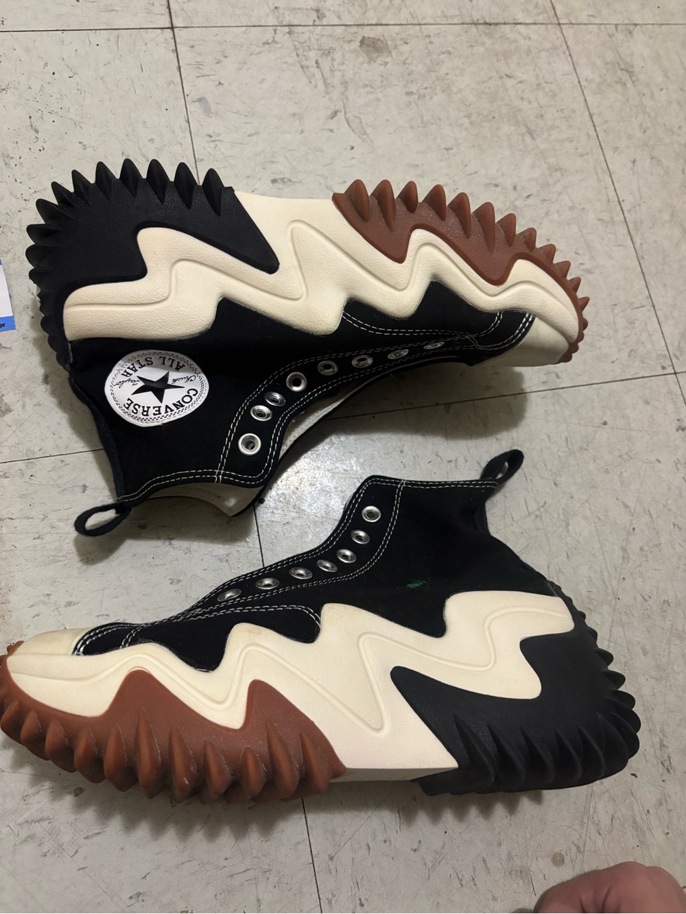 The Converse Colour Run Star Motion Black / White - Gum Honey